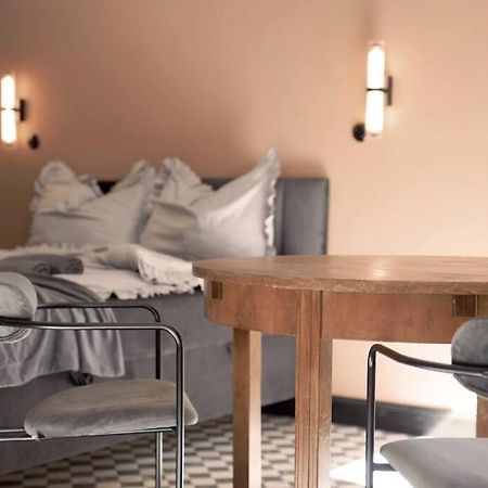 Elegant Apartment In The City Center Wrocław Extérieur photo
